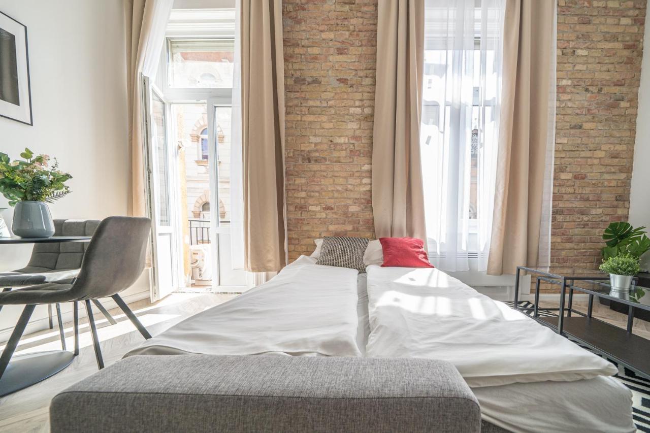 K33- Boutique Apartments, Best Location, By Bqa Будапешт Экстерьер фото