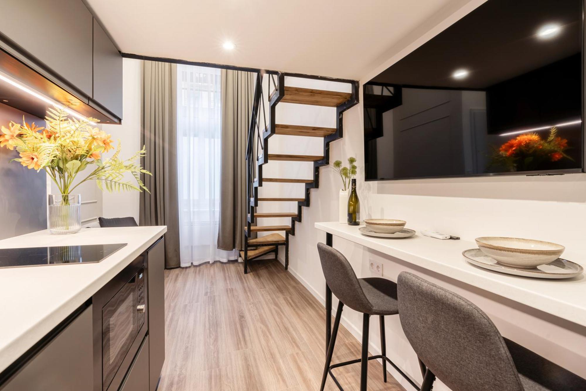 K33- Boutique Apartments, Best Location, By Bqa Будапешт Экстерьер фото