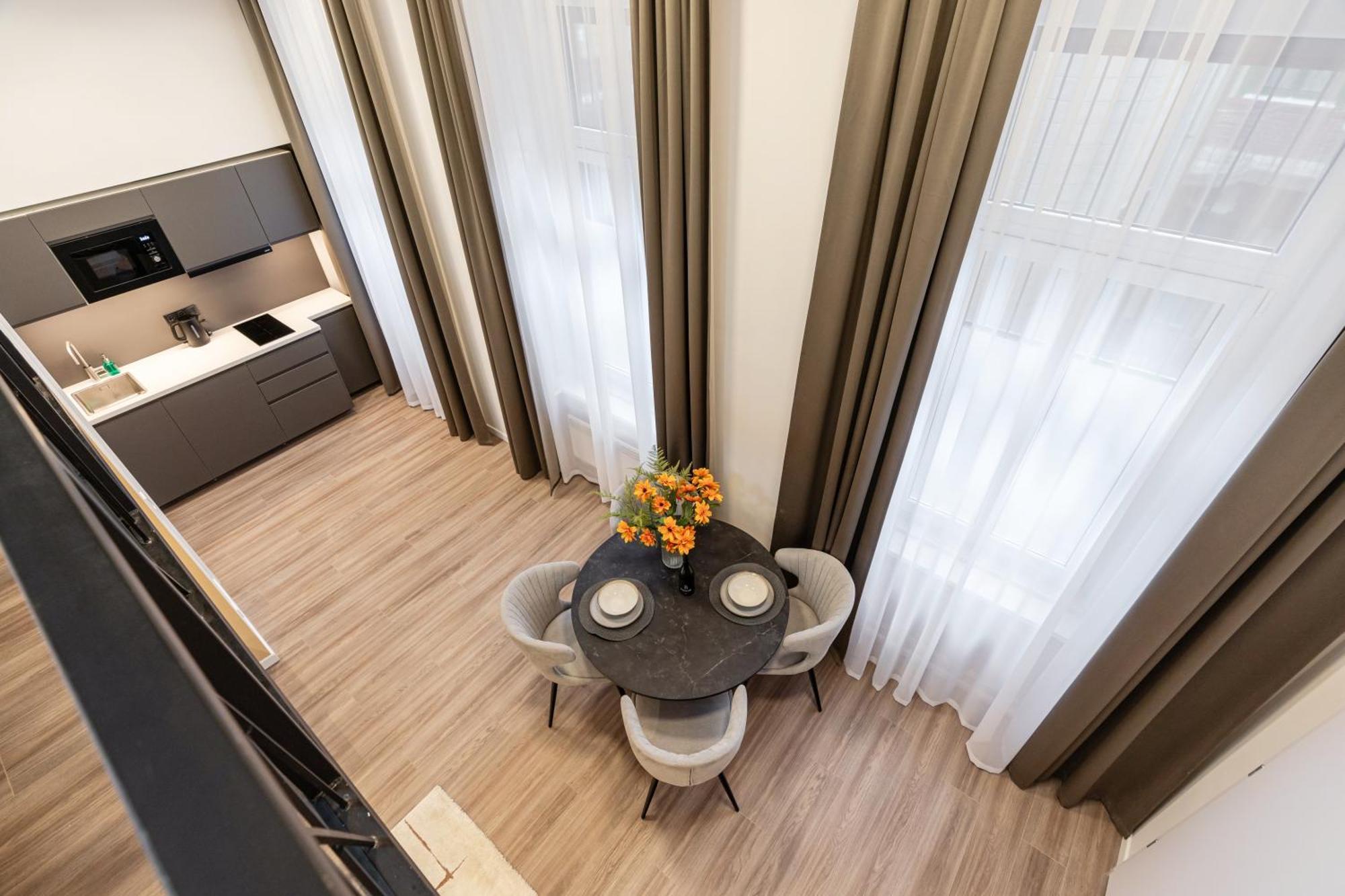 K33- Boutique Apartments, Best Location, By Bqa Будапешт Экстерьер фото