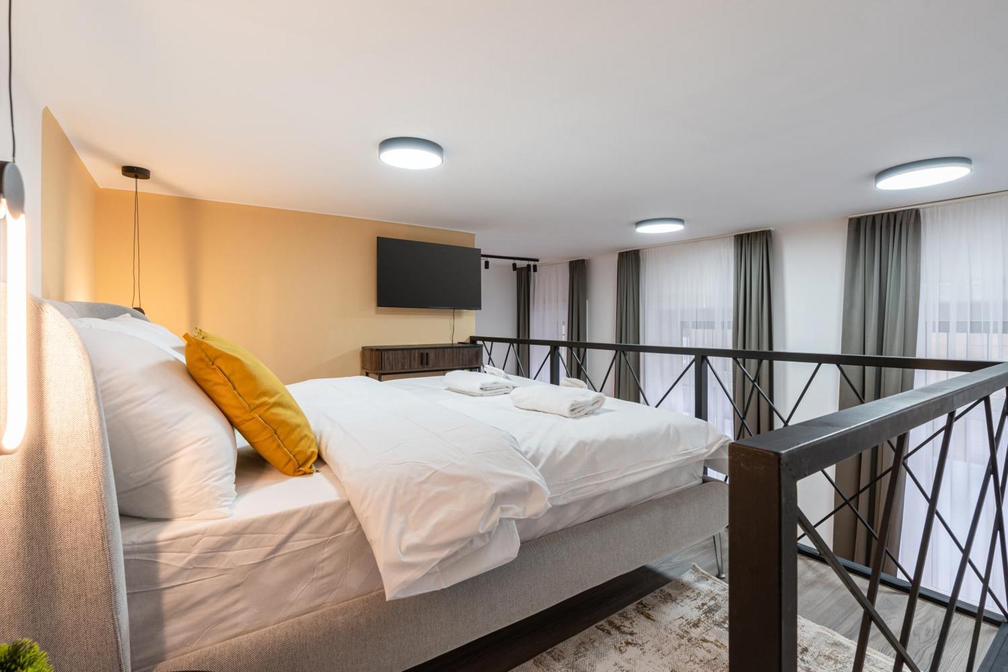 K33- Boutique Apartments, Best Location, By Bqa Будапешт Экстерьер фото